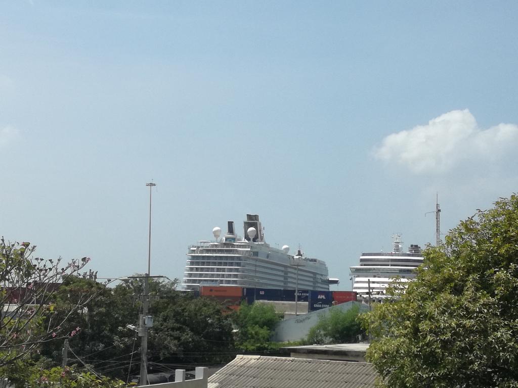 Hotel Isla Manga Home Cartagena エクステリア 写真